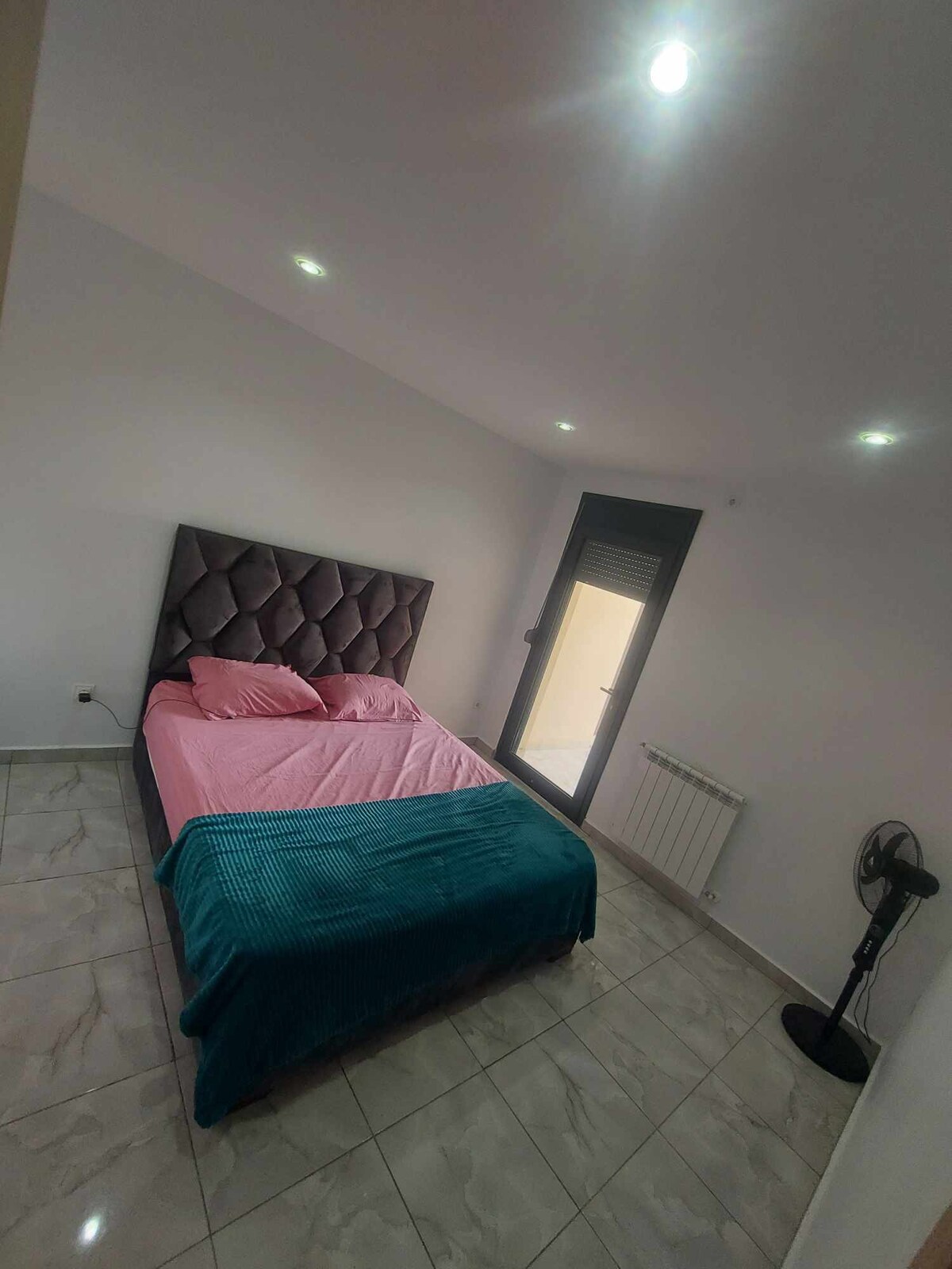 Bel appartement Oran بئر الجير