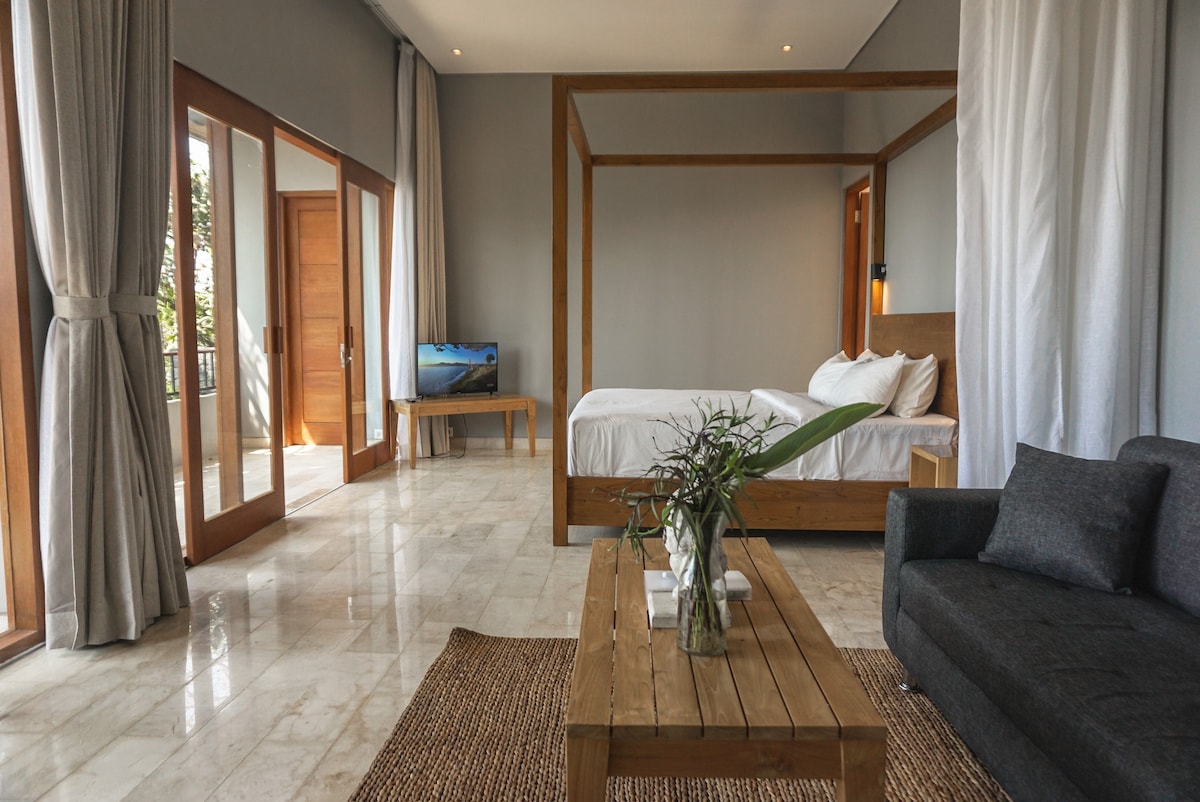 Suite bedrooms in Sanglung Villas