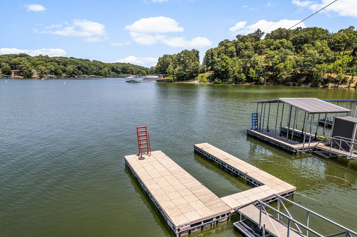 Dockside Cabin