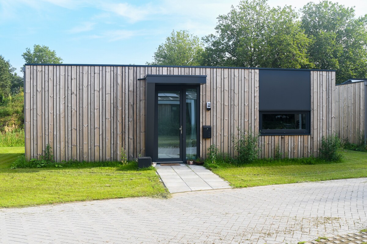 Butterfly tiny house in het midden van de natuur