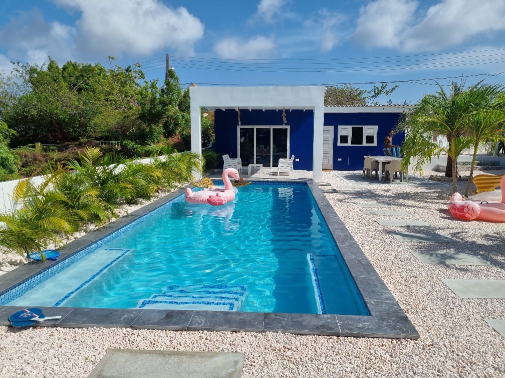 Villa and studio in mini resort with private pool