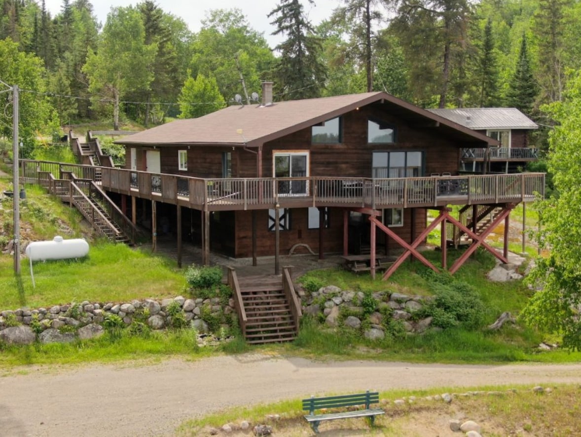 The Citadel的Lakeside Lodge ！