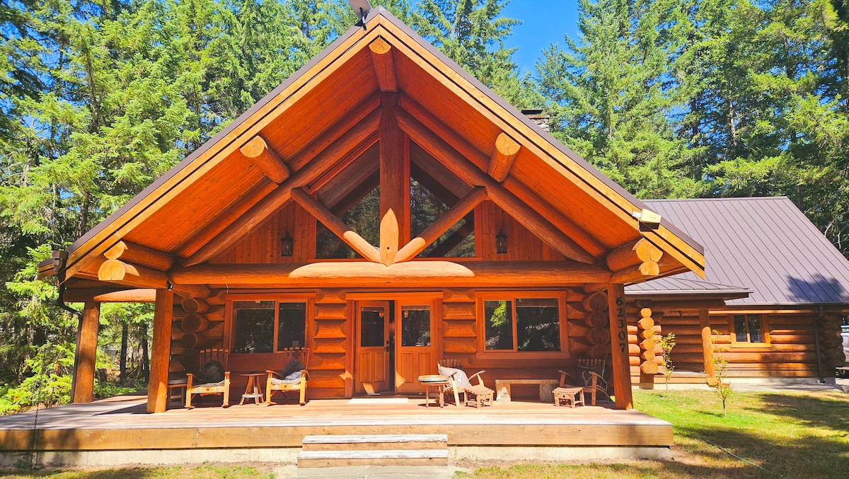 Mt Rainier/Crystal Mountain Luxury Lodge