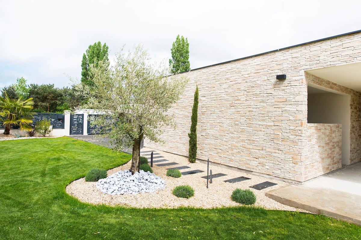 Maison d'architecte proche Paris, JO et Châteaux