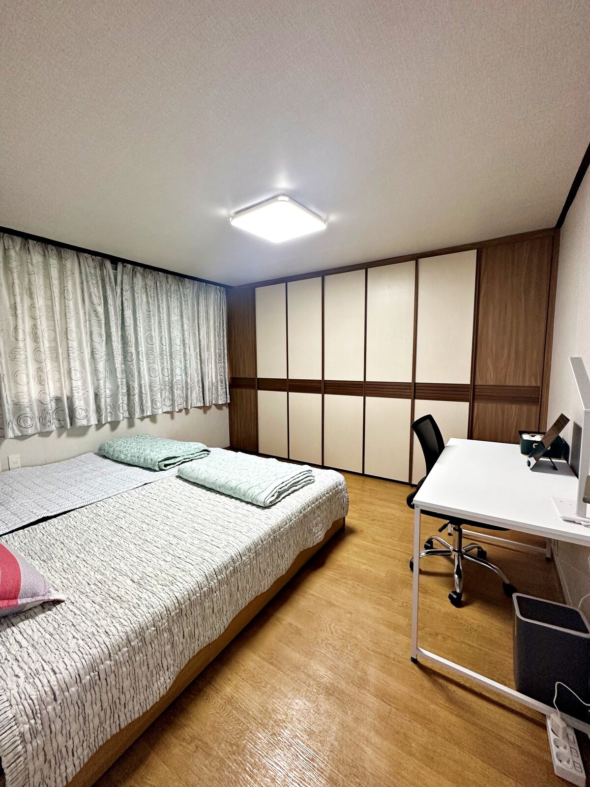 C101 Cheap & comfy stay in Seoul