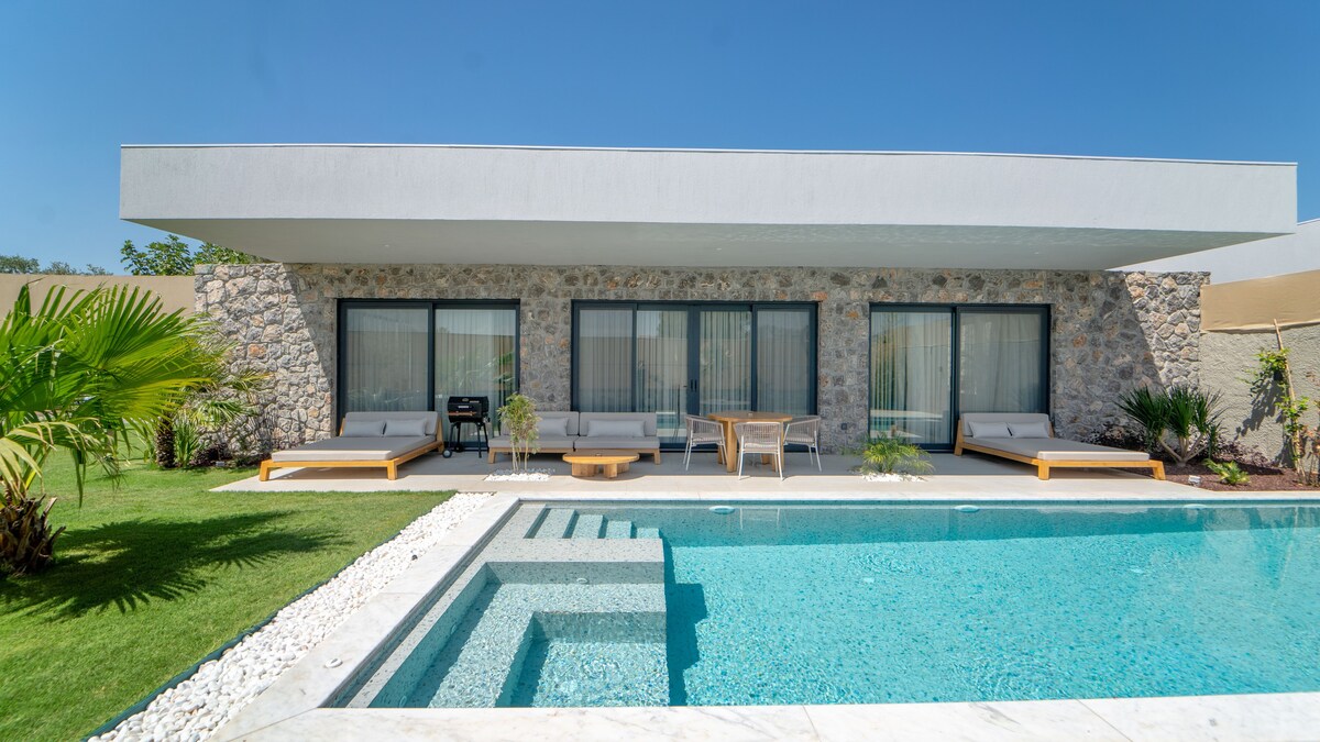 Viohouses 6- Luxury Private Korunaklı Özel Havuzlu