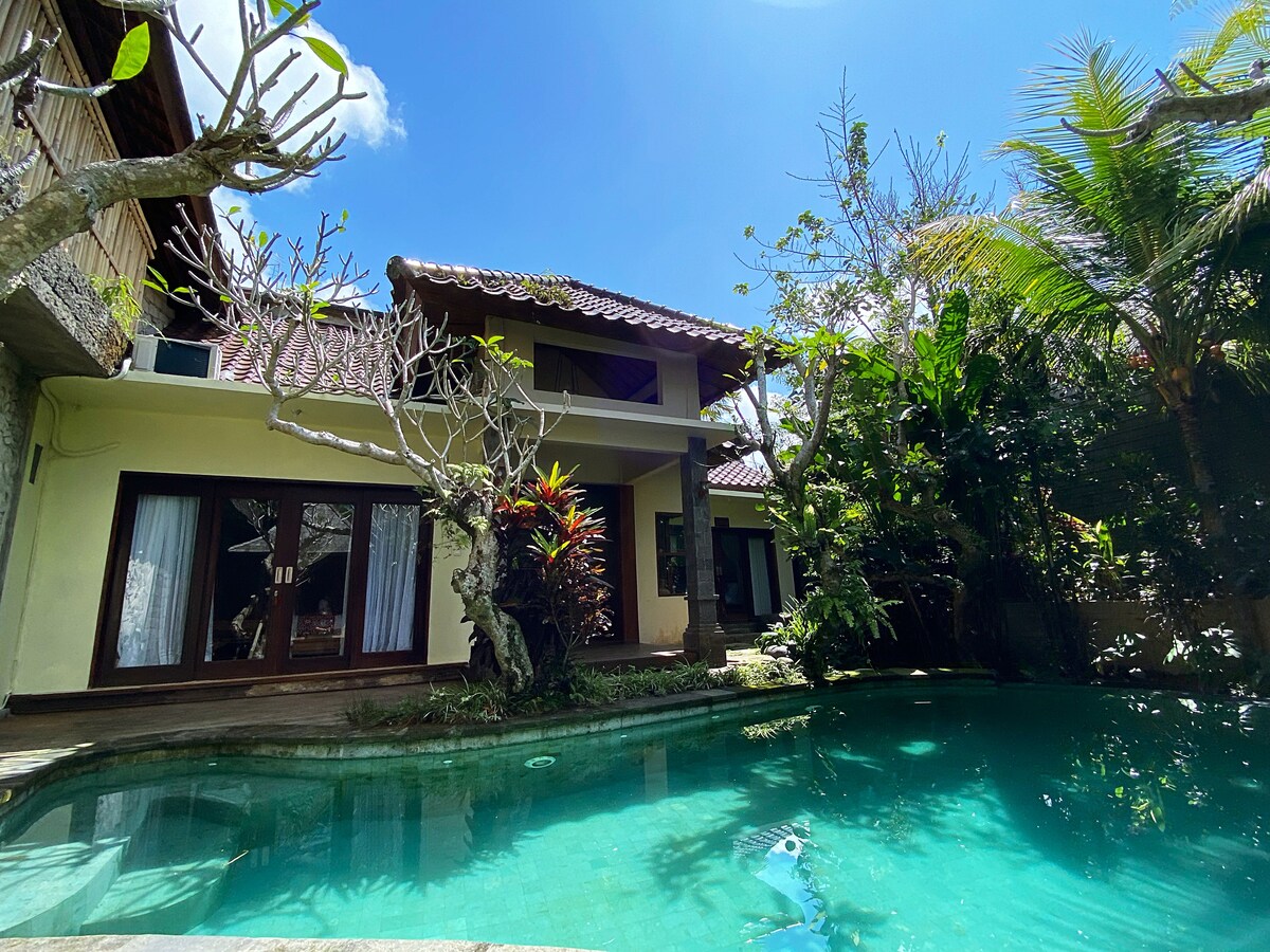 Private Family Holiday Four Bedroom Pool Villa