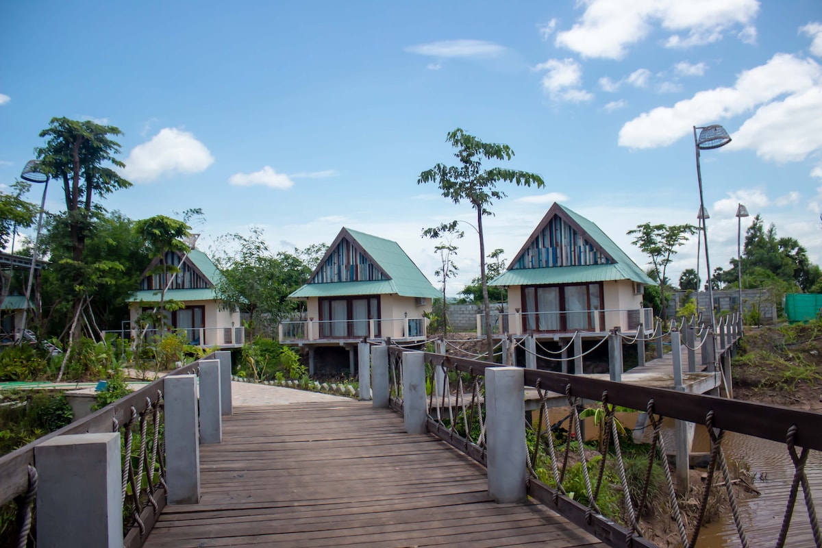 贡布新建度假村。