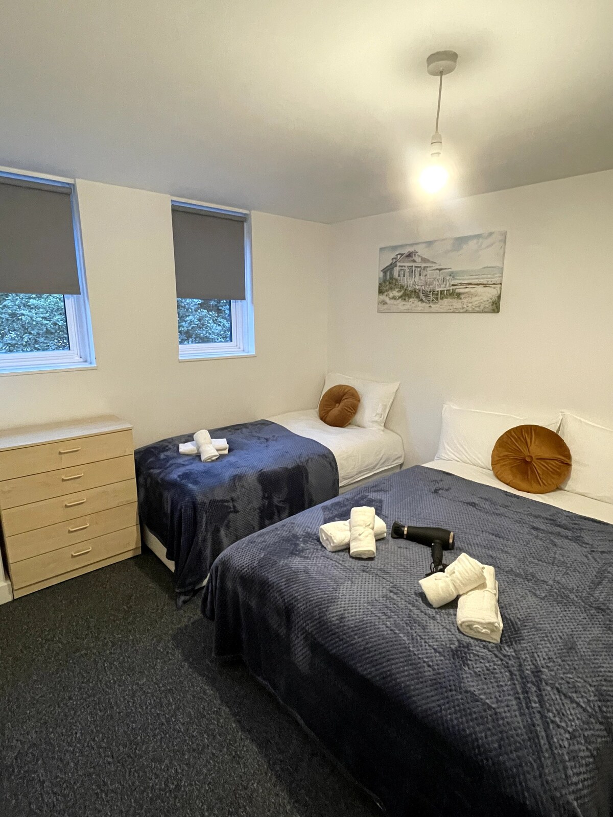 Private Triple Bedroom in Euston/Square (3)