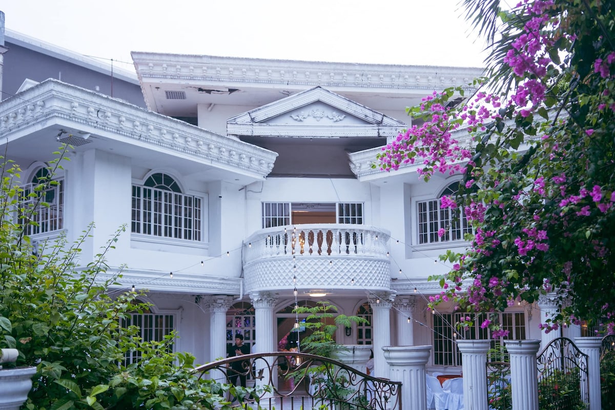 Private White Castle Villa in Cebu