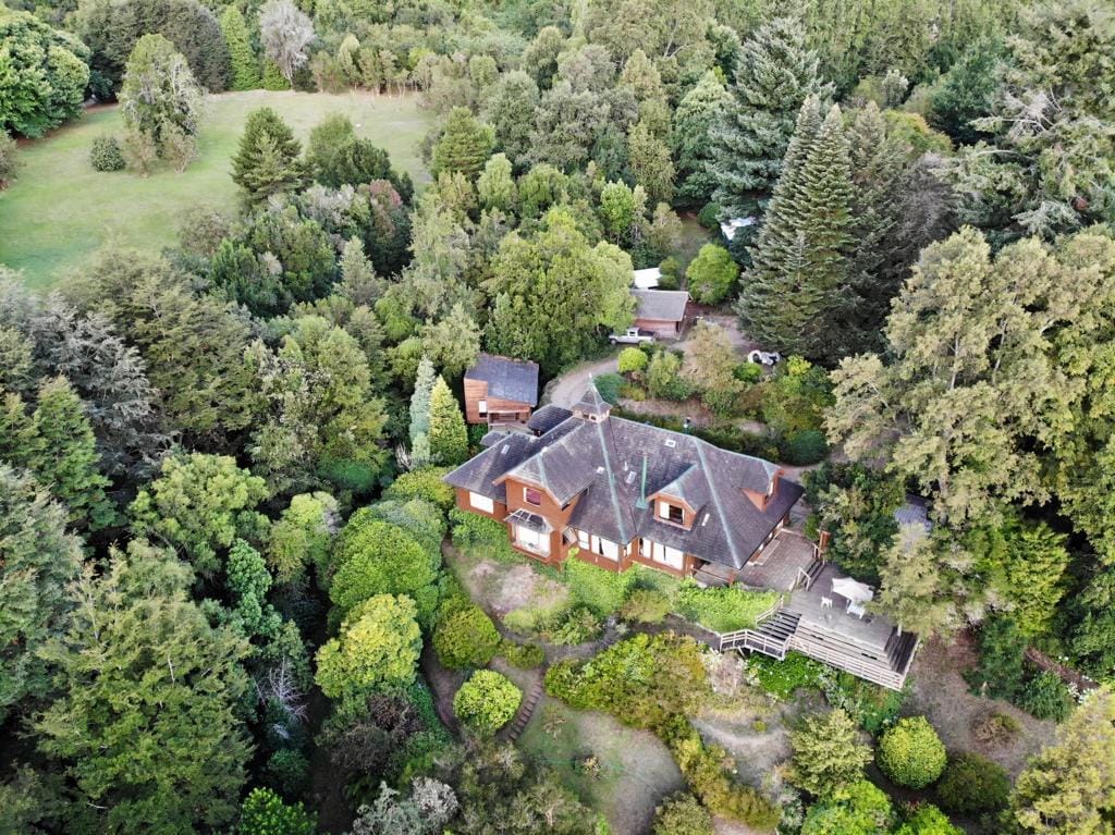 Lago Ranco: Casa de campo con acceso a playa