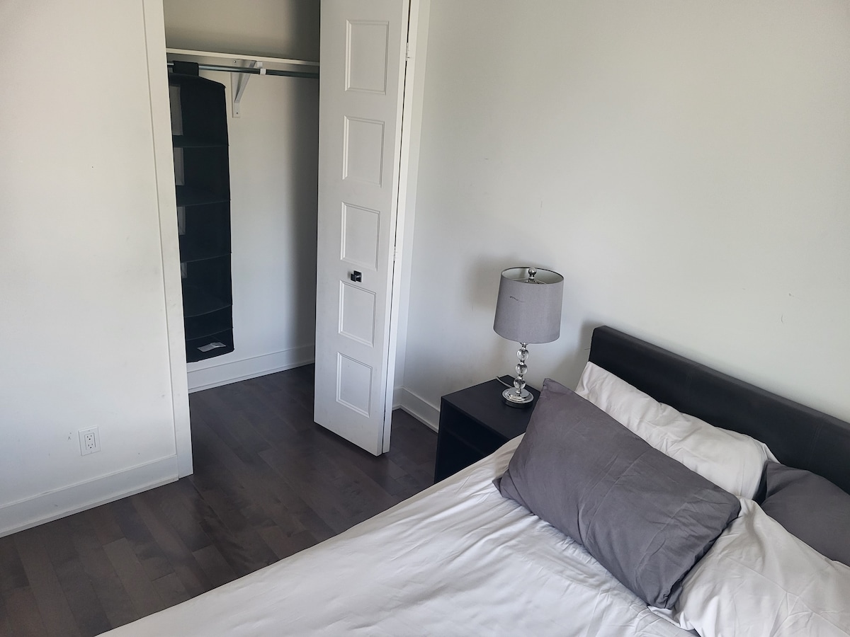 Charmante chambre privée à Longueuil