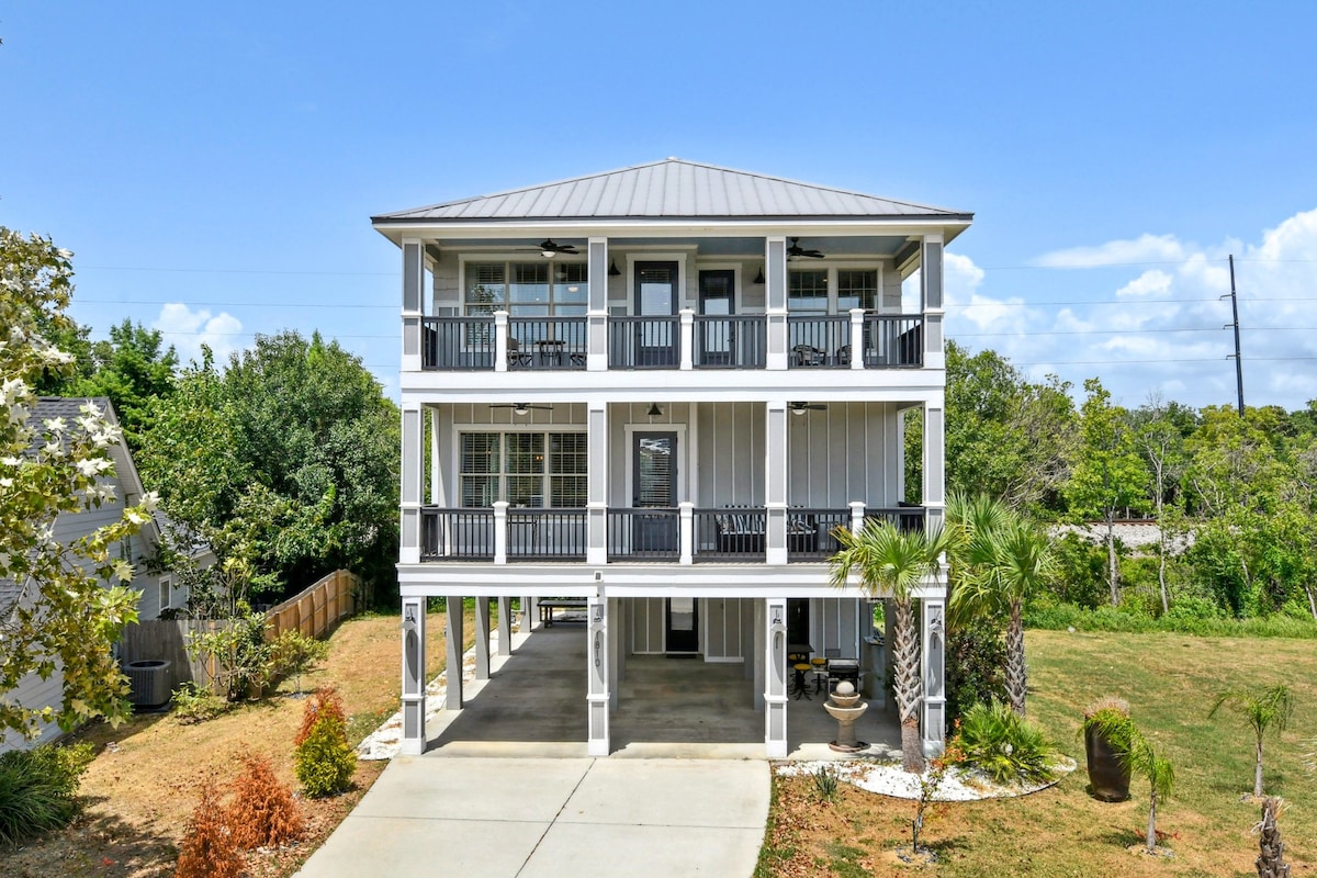 NOLA 4BR near beach / Heated Pool/Spa