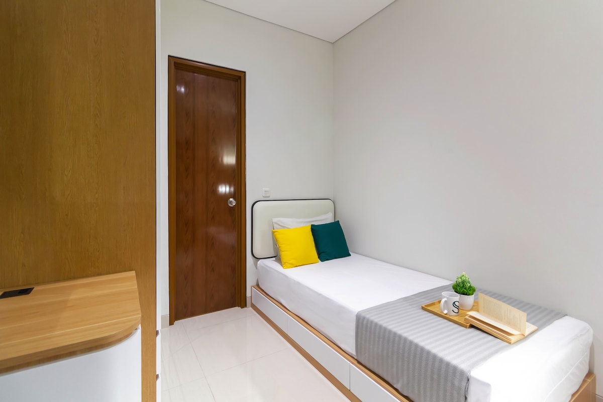 TwoSpaces Prime Room | 5min to ICE BSD