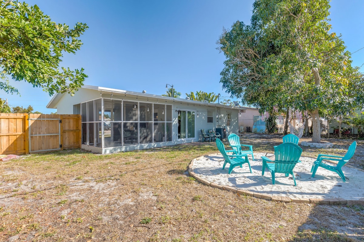 Bungalow near beach with private yard/grill