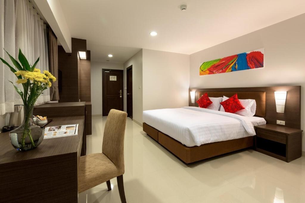 Hua Hin - Superior King Room & Breakfast