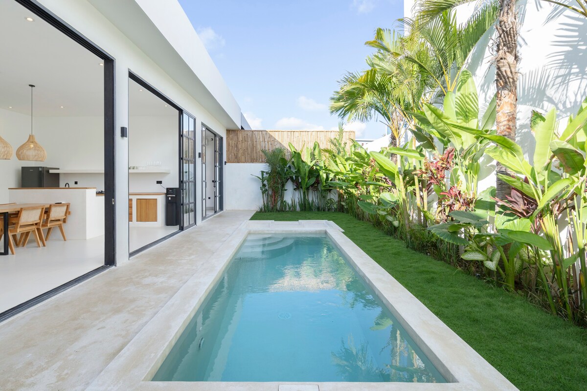 Modern 2BR Villa near Bingin Beach, Uluwatu