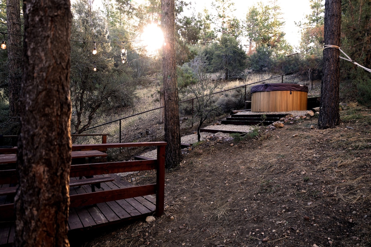 Hot Tub • Stargaze • Hammock • WrapAround Deck