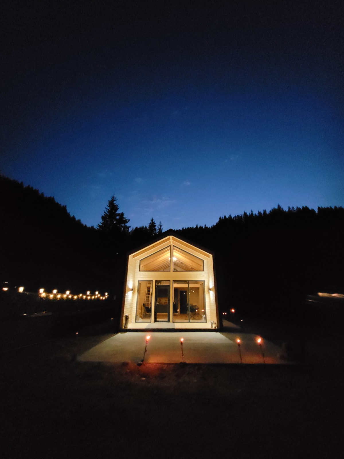 Cucu Zen Nordic Cabin with Mountain View