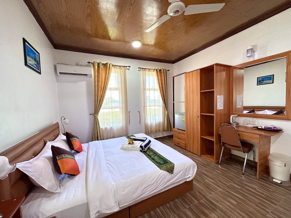 Fulidhoo Standard Double Room