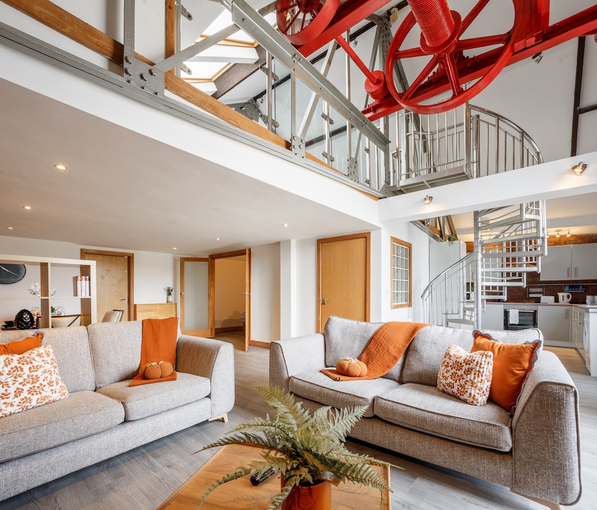 Broadgate Penthouse Duplex Apartment