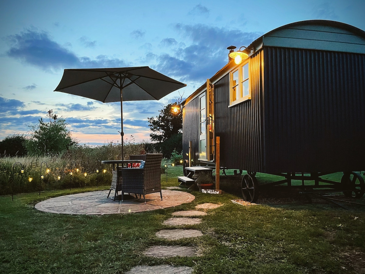 The Willow Shepherd's Hut, Isle of Wight