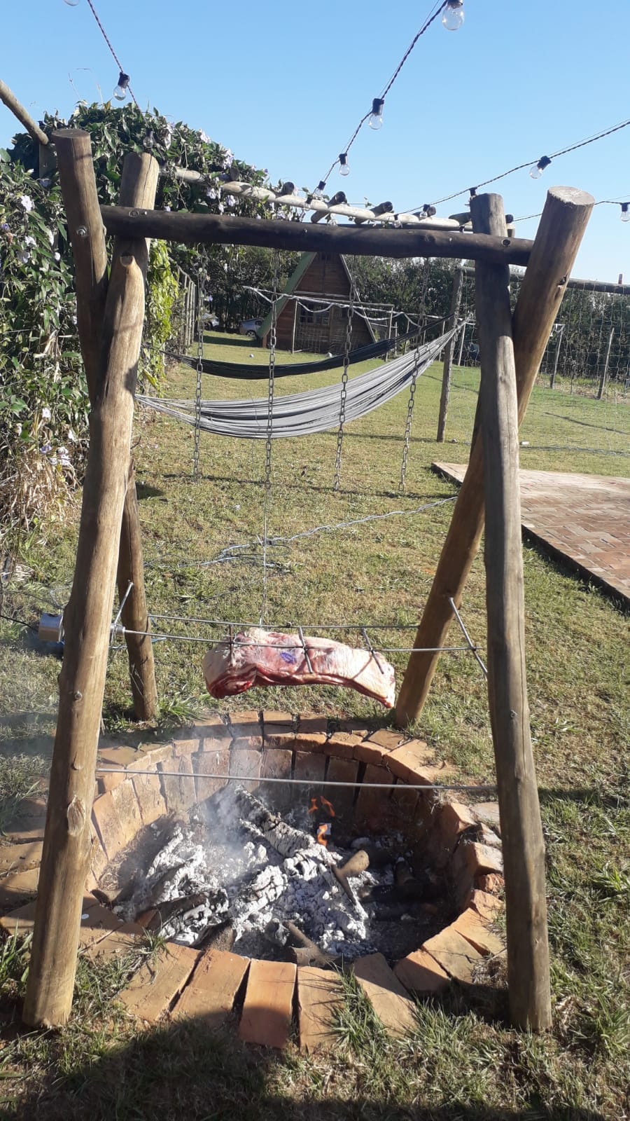 Casa de Campo / Sítio + Chalé Suíço + Área Festa