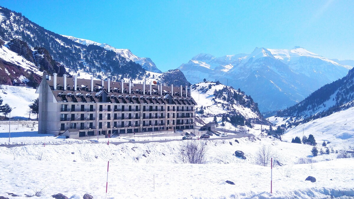 Apartamento 5 PAX con vistas a la montaña.