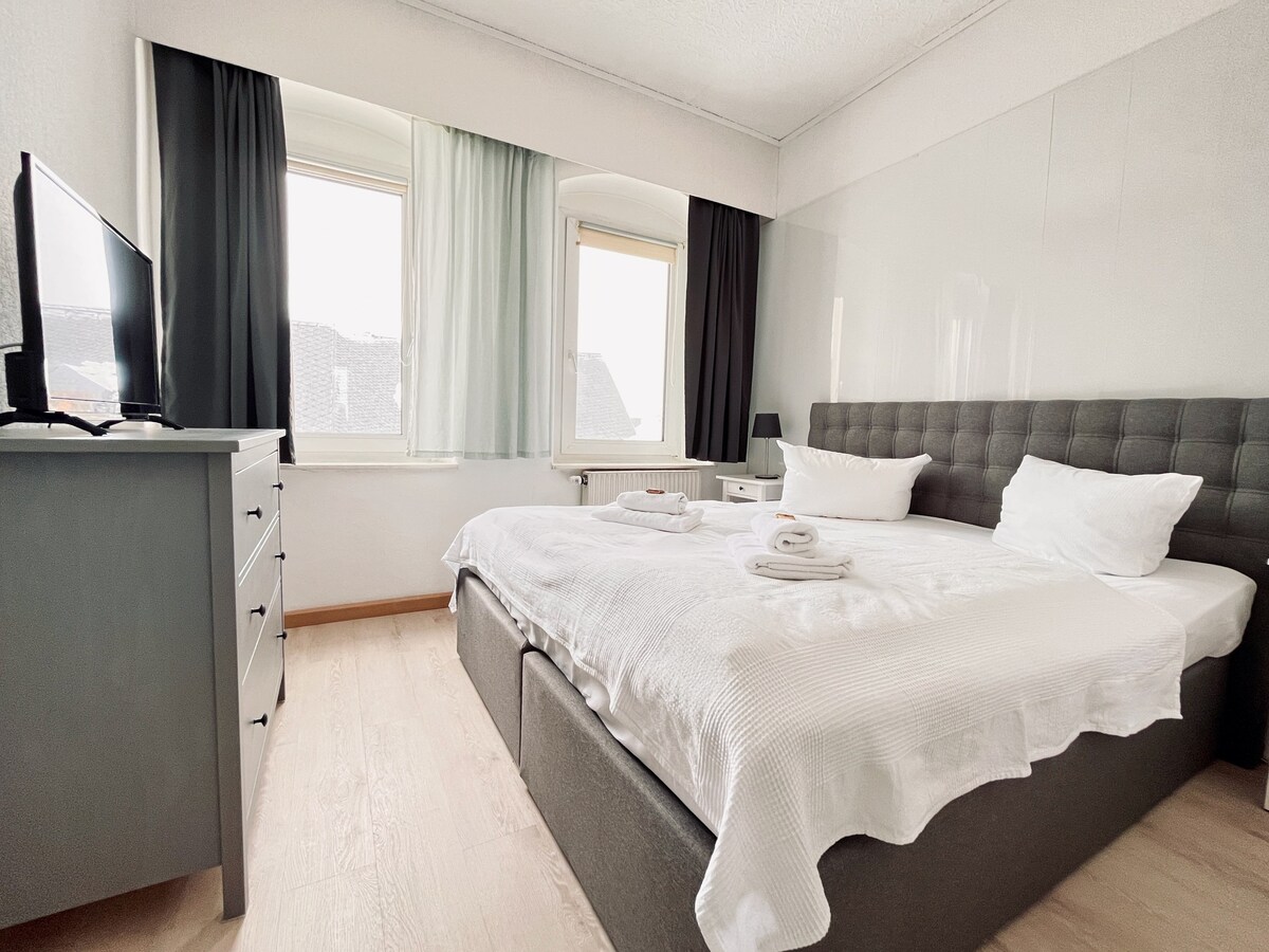 2 Zimmer Apartment Berg-/Marktbl