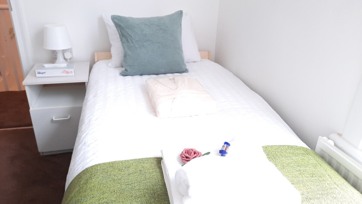 4 - Lovely room at London Fields