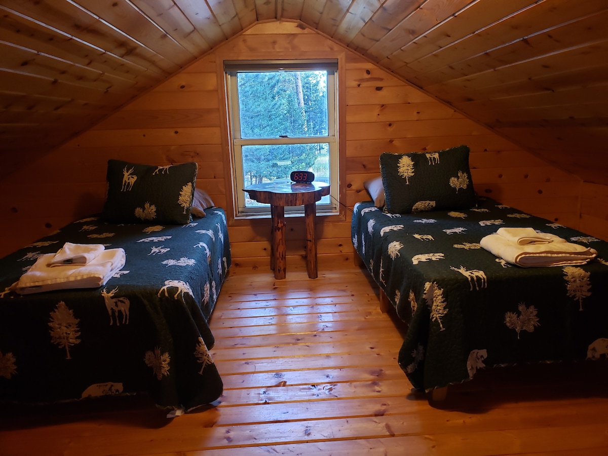 South Forty Guest Cabin