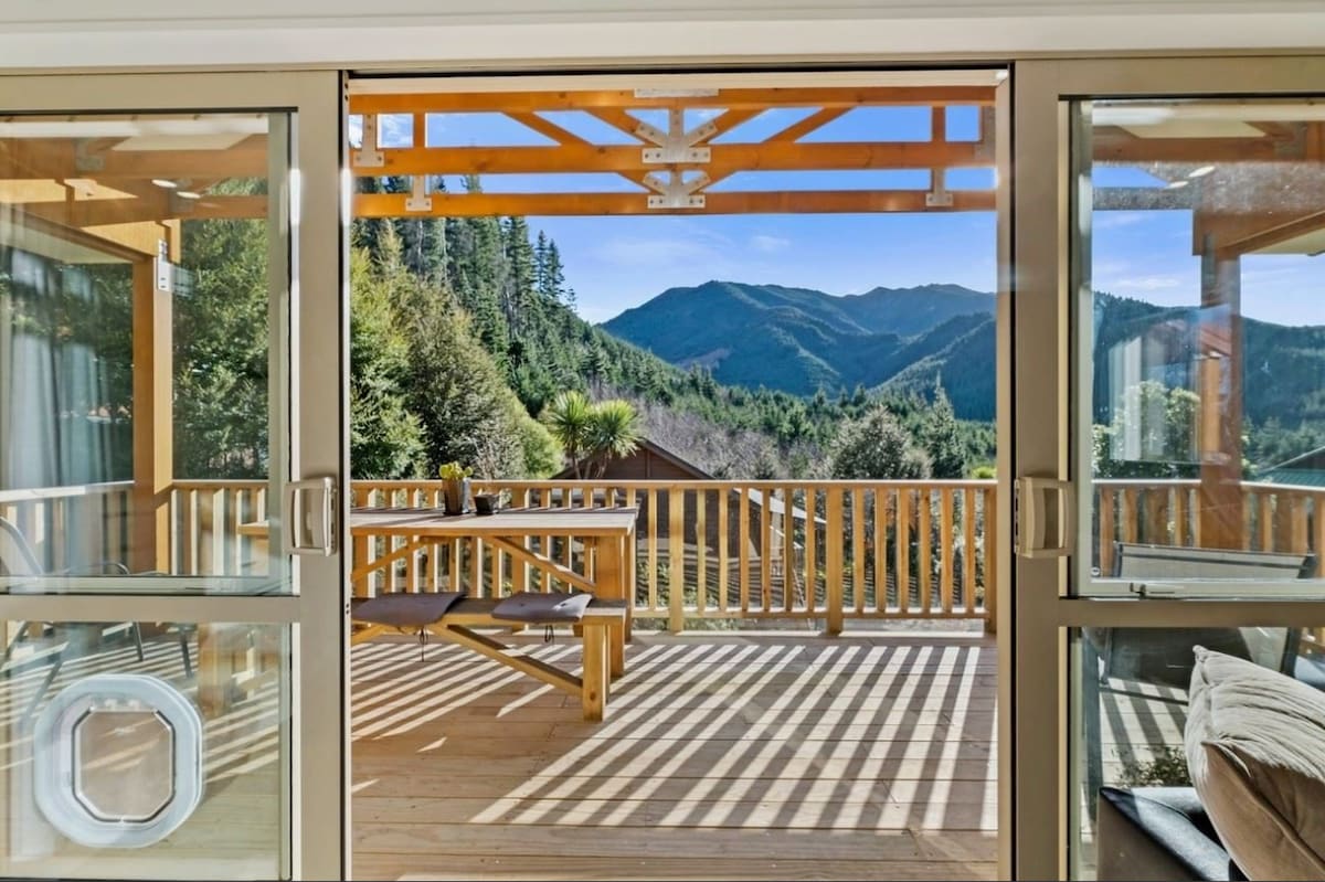 Acheron Views - the perfect alpine retreat