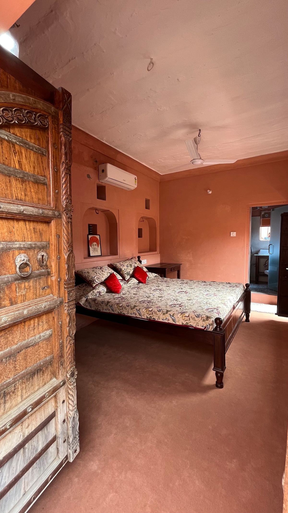 Aluda Haveli - Pinkcity Room