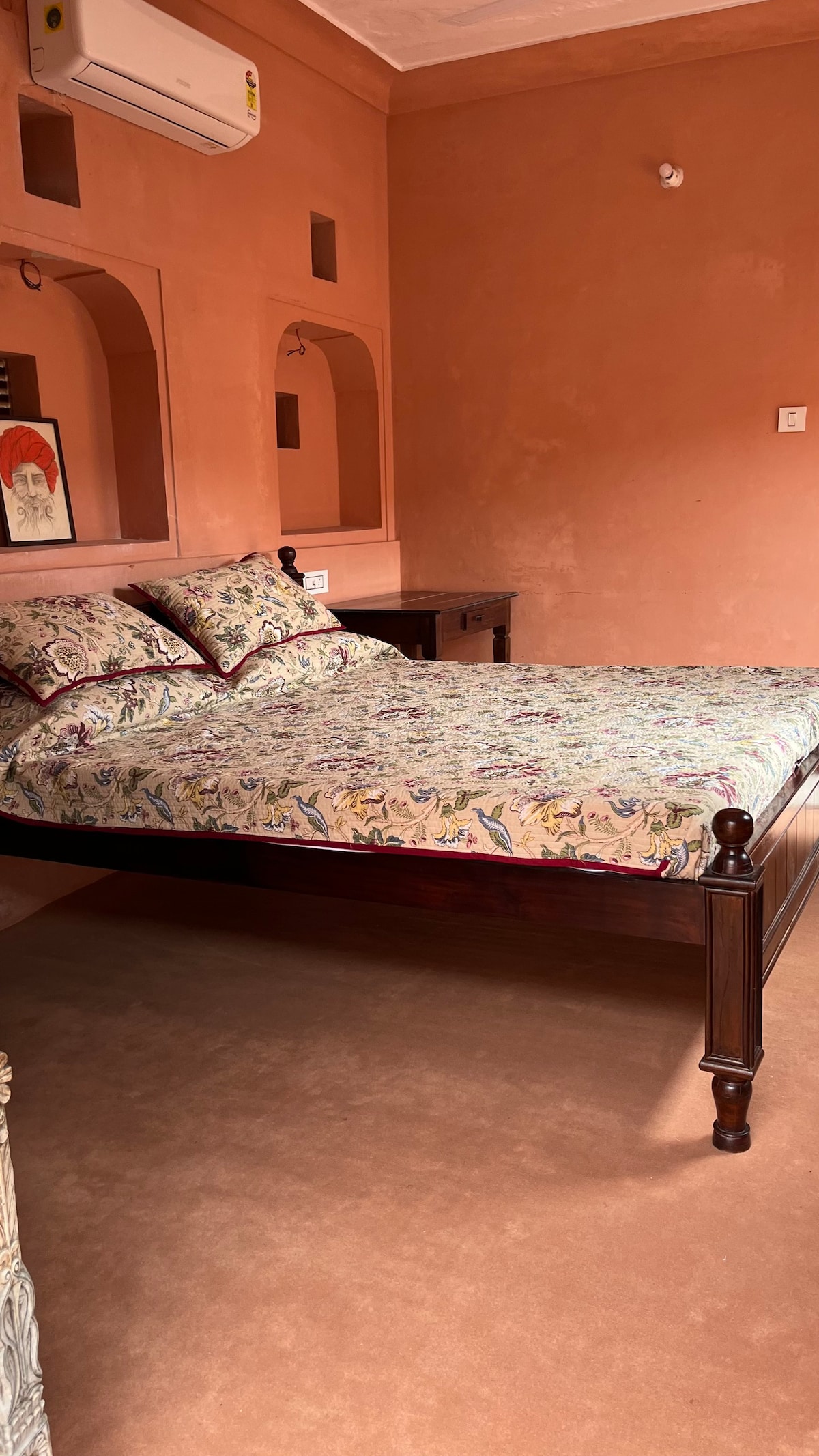 Aluda Haveli - Pinkcity Room