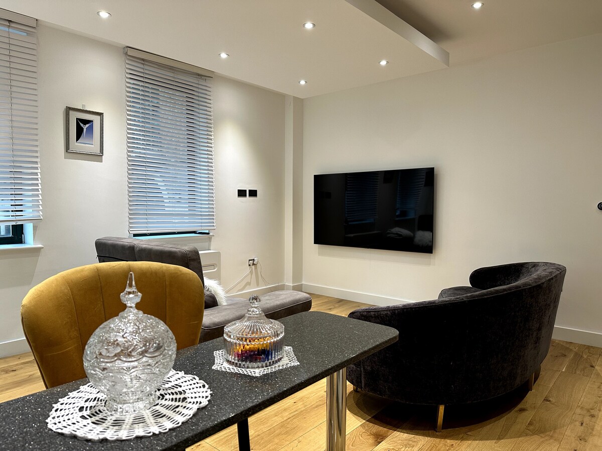 Extravagance 2 Bed Flat - Canary Wharf