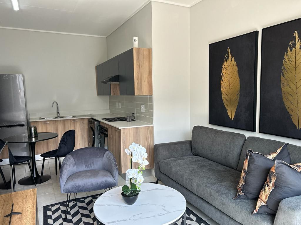 Green Stay ! Airport Apartment ! Boksburg!