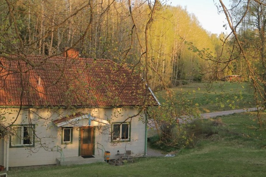 Cozy nature home near lake