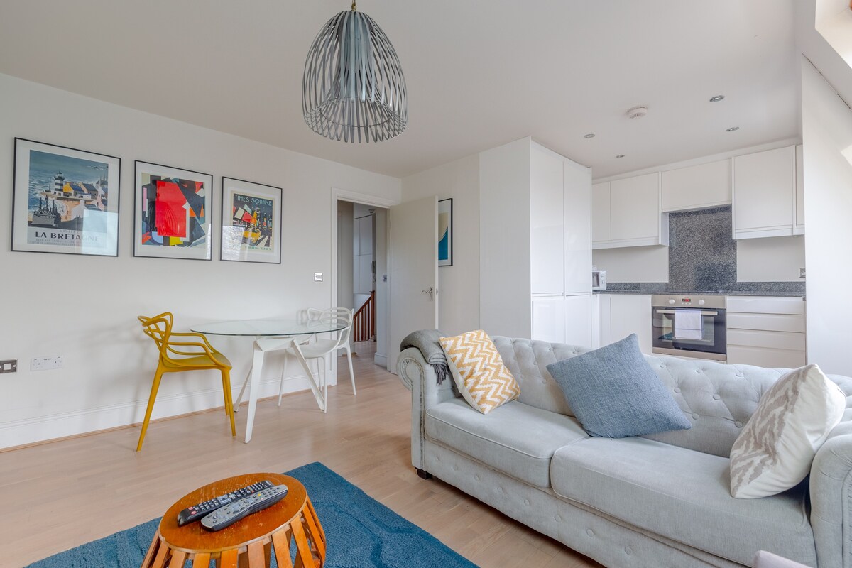 Bright and Spacious 1 Bedroom Flat in Notting Hill