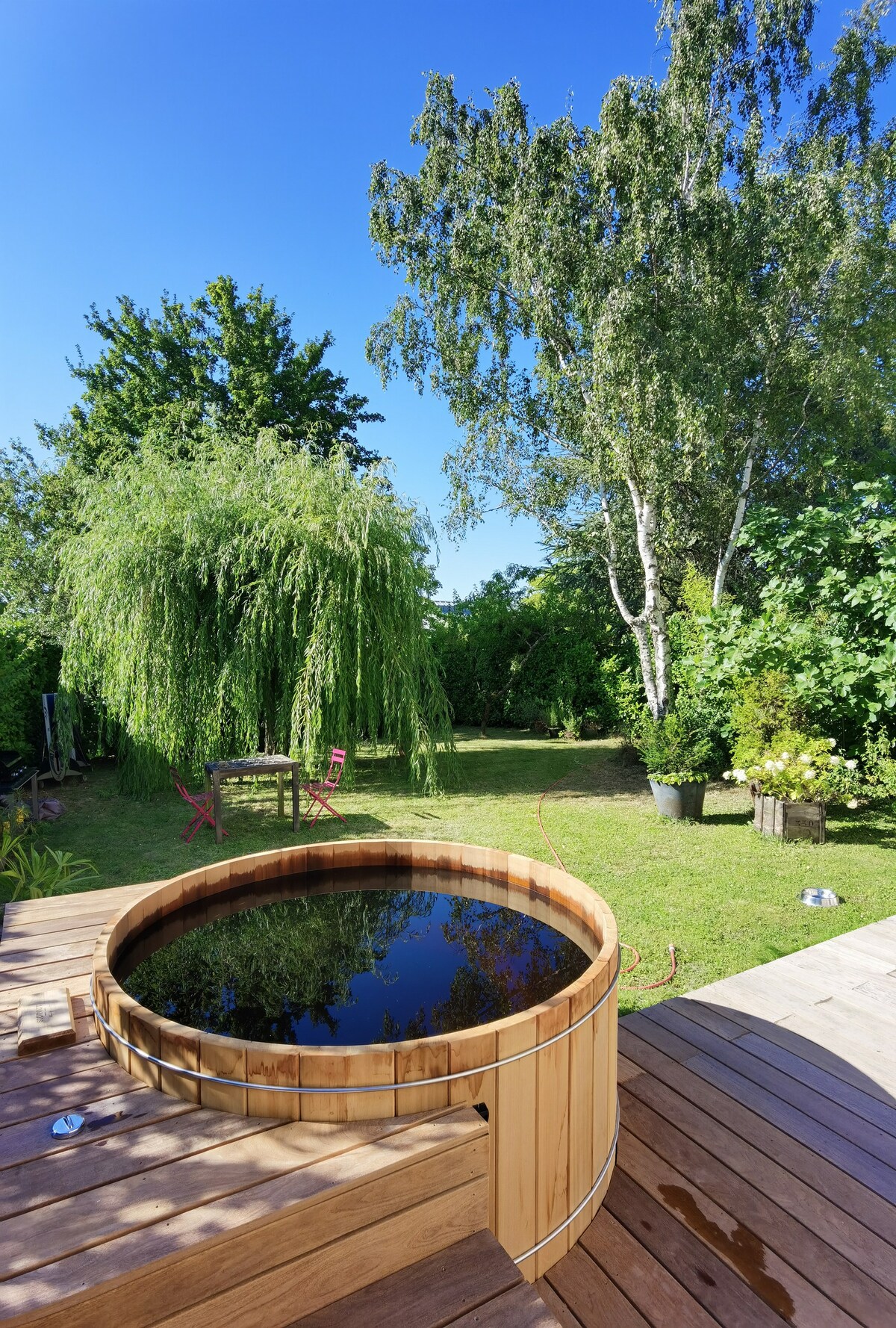 2 bedrooms quiet garden with Nordic spa