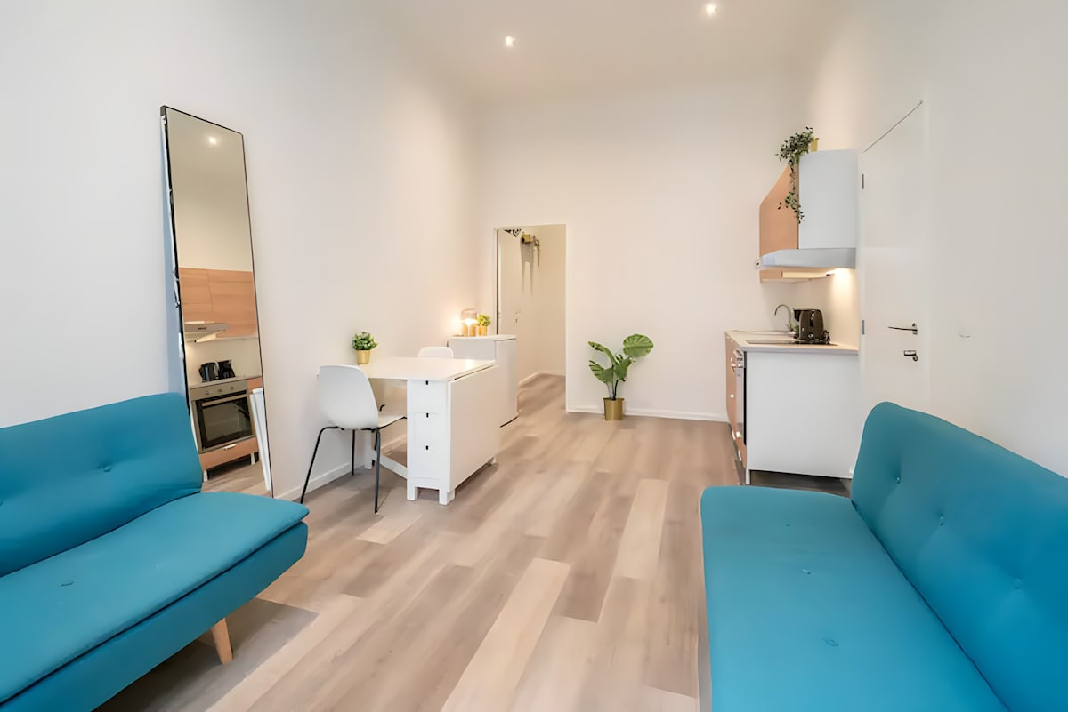 Bright 1-BR near MAS Museum in City Center Antwerp