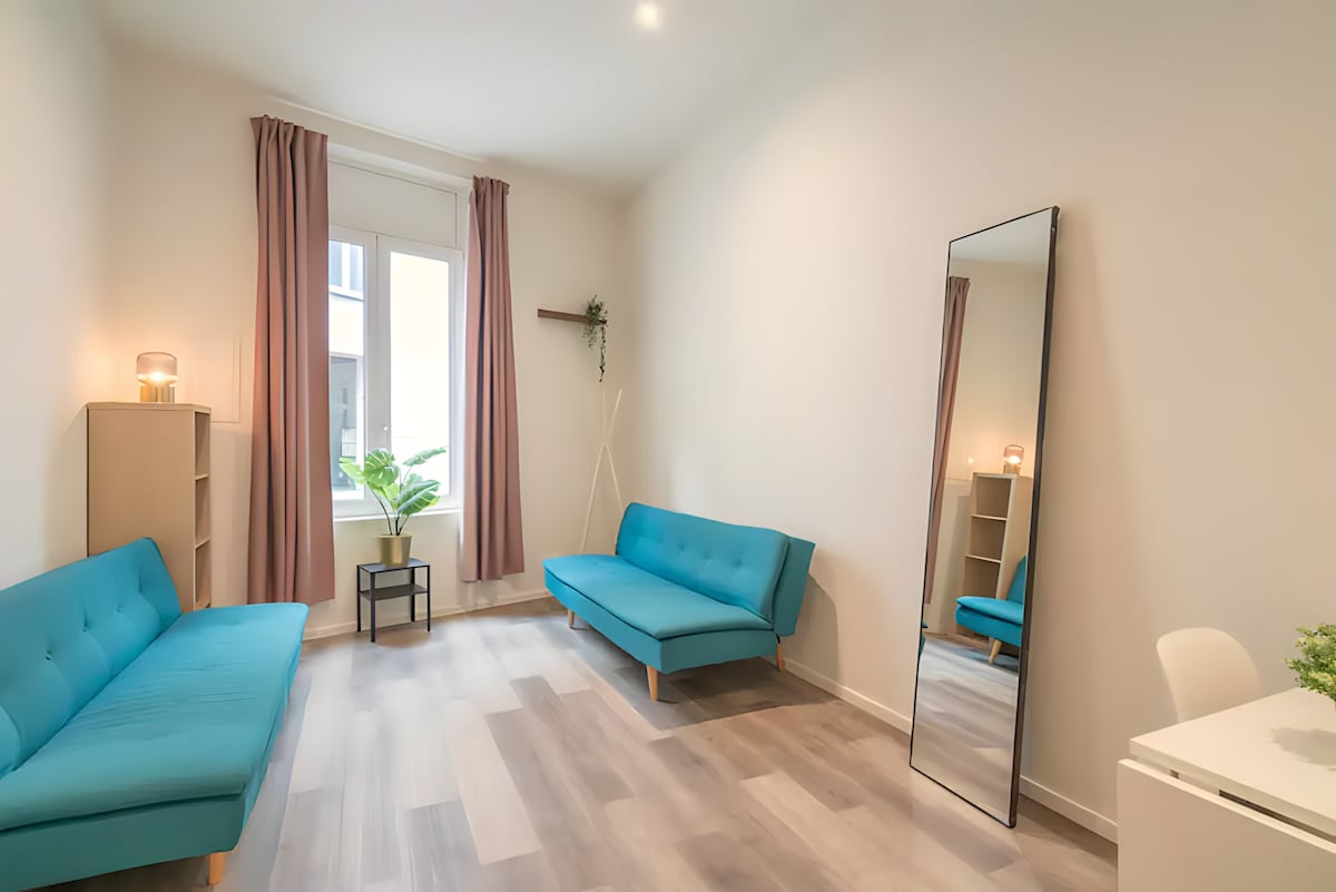 Bright 1-BR near MAS Museum in City Center Antwerp