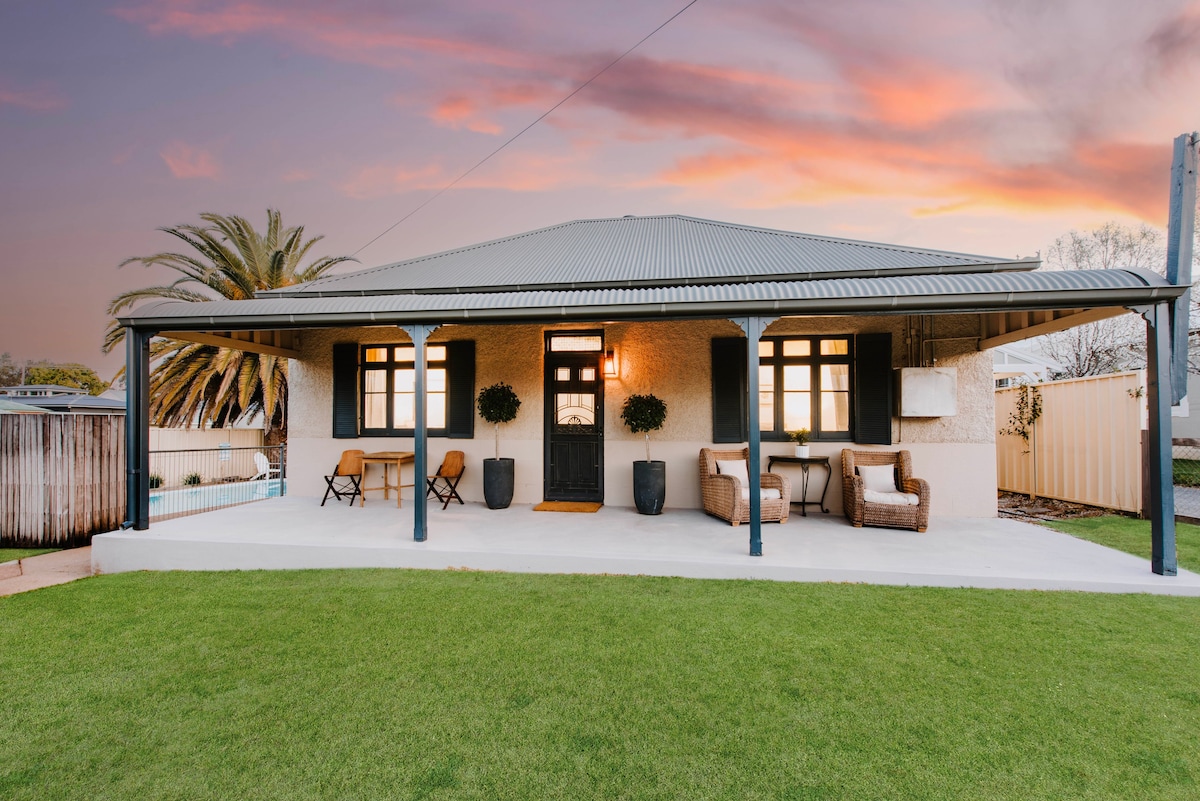 Yarranvale on Gladstone: A Gorgeous Country Abode