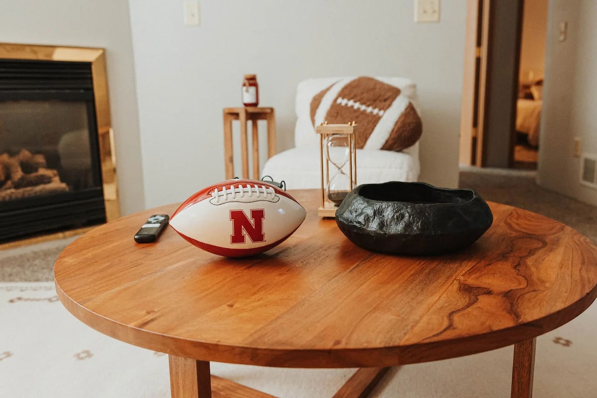 4BR, 2BA Newly Furnished, near Memorial Stadium