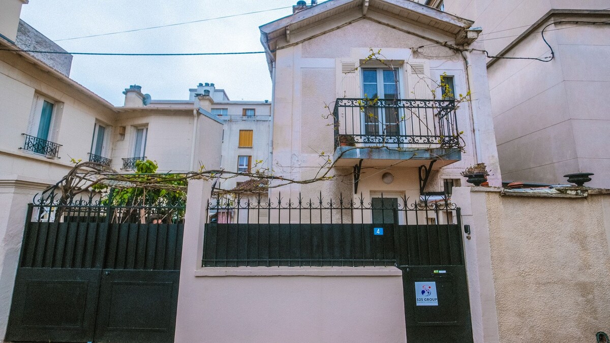 Charmante maison en ville Paris