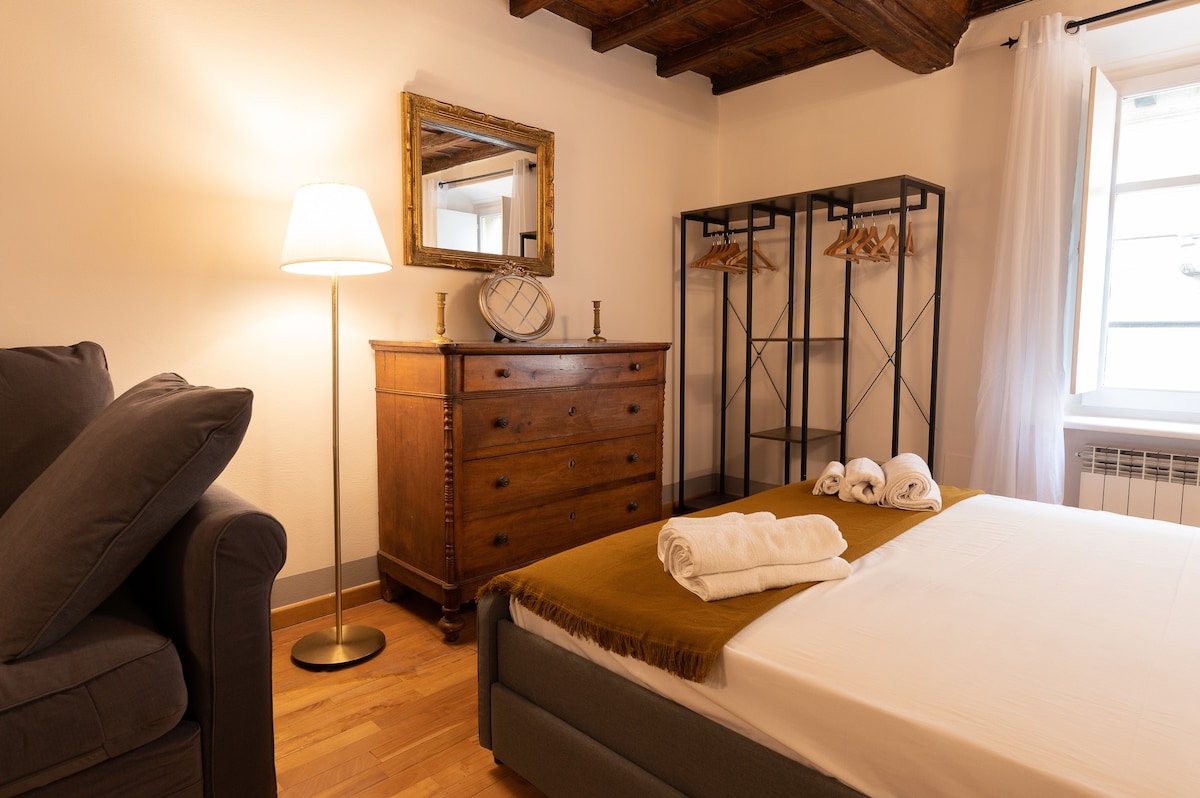 Santagostino13, luxury historical apartment