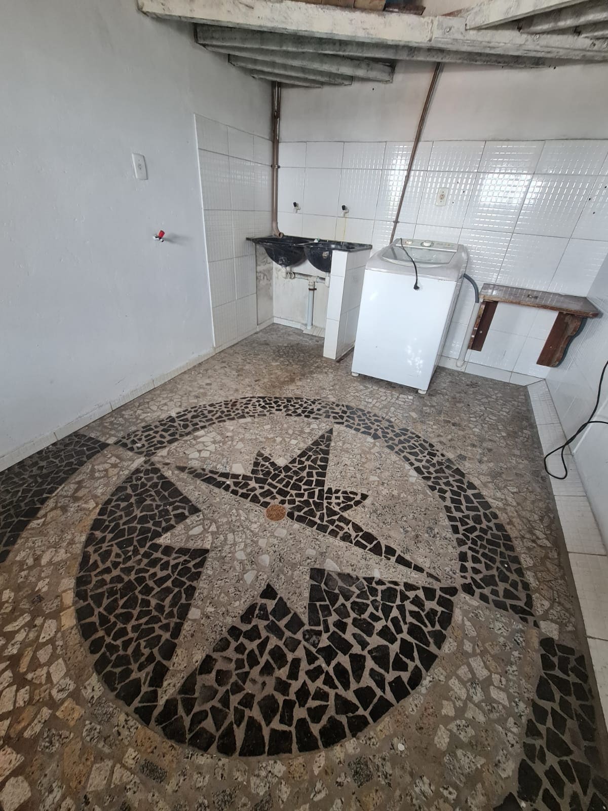 Casa bem localizada para até 07 pessoas