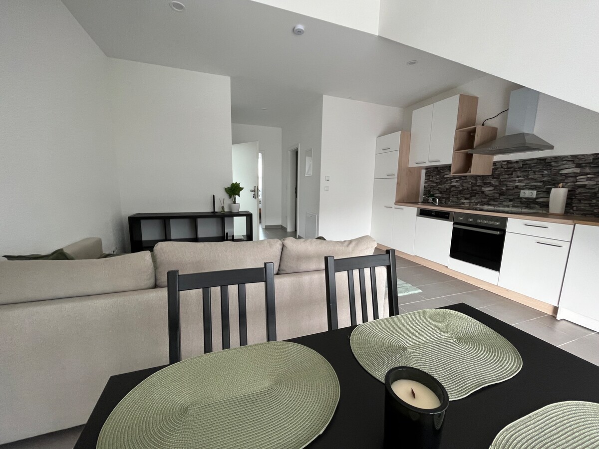 Simplex Apartments am Euro | spacious | modern