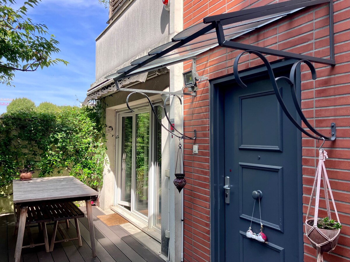 Superbe appartement, terrasse/jardin, proche métro