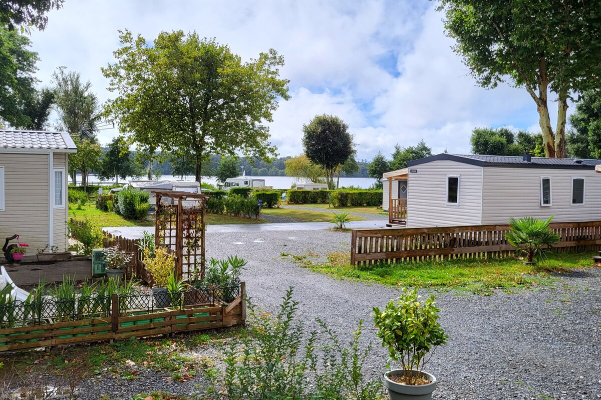 Le mobil-home du lac