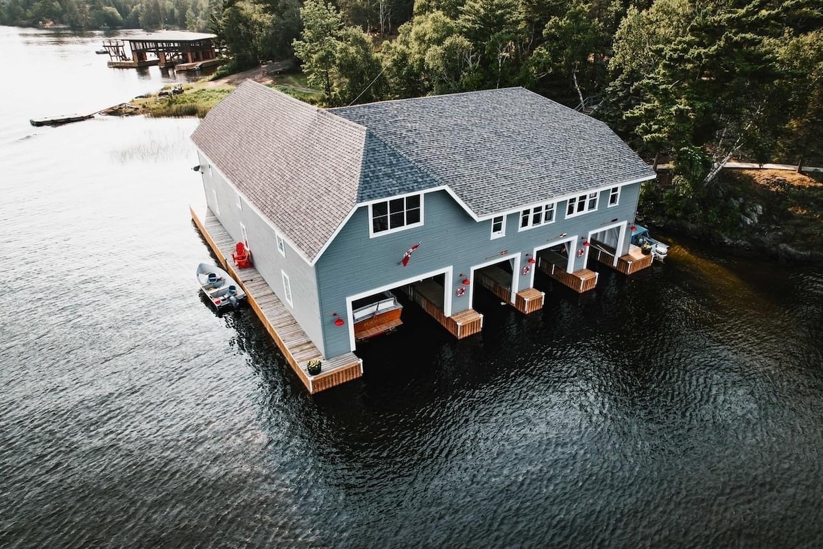 Luxury Treaty Island Boathouse